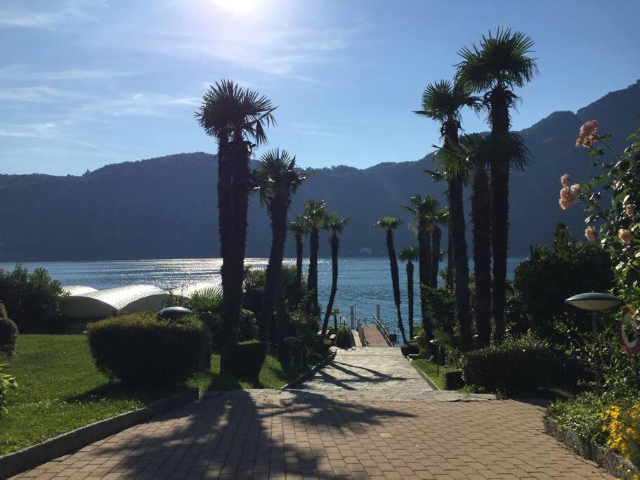 Luganersee, Pool, Strand, Parkplatz, Suite Bissone Exteriör bild